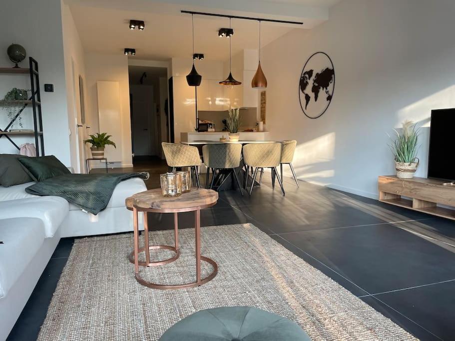 Ostend Chic, Luxe Loftstijl In Oostende Exteriör bild